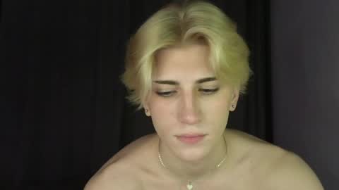 Snapshot of oliver_star_boy chatting on 05/09/26, 06:02 oliver online show from 05/09/26, 06:02