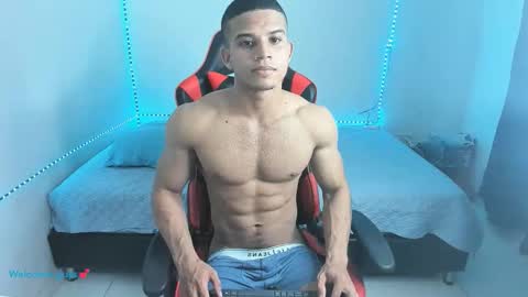 Snapshot of oliver_thompsson chatting on 04/14/26, 02:06 oliver thompsson online show from 04/14/26, 02:06