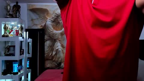 Snapshot of oliver_tommy chatting on 10/28/25, 02:31 oliver_tommy online show from 10/28/25, 02:31