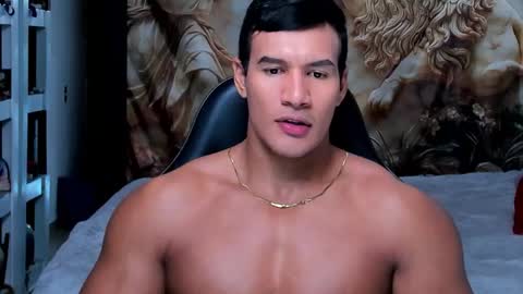 Snapshot of oliver_tommy chatting on 11/09/25, 02:10 oliver_tommy online show from 11/09/25, 02:10