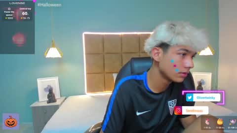 Oliver online show from 10/08/25, 09:56