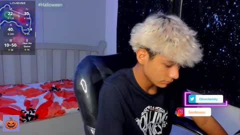 Oliver online show from 10/18/25, 10:54