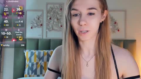 Snapshot of olivia_7 chatting on 02/12/25, 06:40 Olivia online show from 02/12/25, 06:40