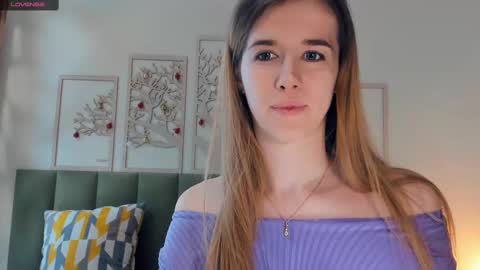 Snapshot of olivia_7 chatting on 02/22/25, 04:19 Olivia online show from 02/22/25, 04:19