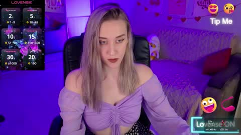 olivia_daze online show from 10/24/25, 07:32