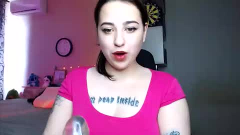 Snapshot of olivia_defo chatting on 10/10/25, 09:19 olivia_defo online show from 10/10/25, 09:19