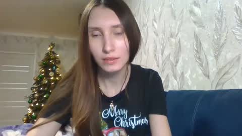 Olivia online show from 12/25/24, 08:07