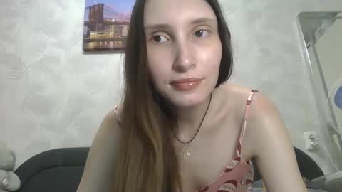 Olivia online show from 09/13/25, 08:52