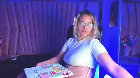  OLIVIA  online show from 12/30/24, 10:32
