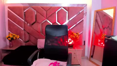  OLIVIA  online show from 06/11/26, 03:37