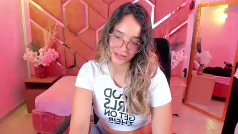  OLIVIA  online show from 07/24/26, 04:43