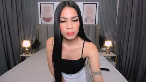 Snapshot of olivia_hotcummer chatting on 07/07/26, 07:23 olivia_hotcummer online show from 07/07/26, 07:23