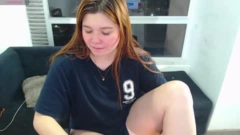 olivia_martine online show from 12/18/24, 09:36