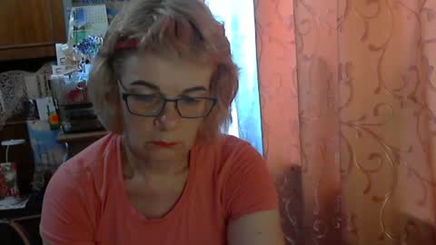 Olivia Mia online show from 06/12/26, 08:57