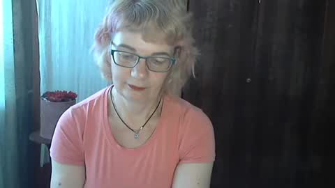 Olivia Mia online show from 07/11/26, 08:28