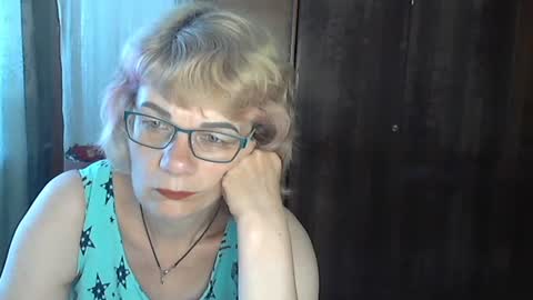 Olivia Mia online show from 07/13/26, 08:28