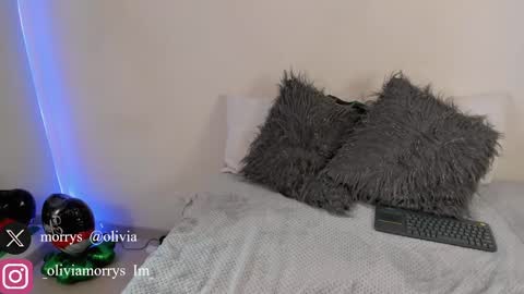Snapshot of olivia_morryss chatting on 11/21/25, 09:35 IG Im Oliviamorrys X OliviaMorrys online show from 11/21/25, 09:35