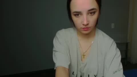 Olivia online show from 12/12/24, 11:03