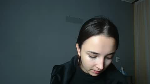 Olivia online show from 10/01/25, 02:23