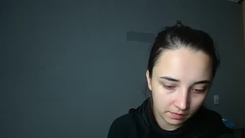 Olivia online show from 10/02/25, 03:19