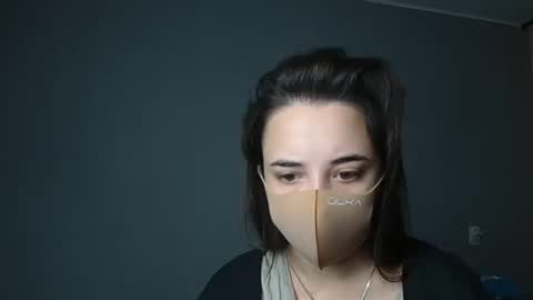 Olivia online show from 10/09/25, 02:59