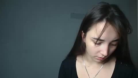 Olivia online show from 10/29/25, 11:34