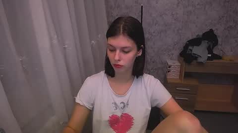 Olivia online show from 01/05/25, 01:35
