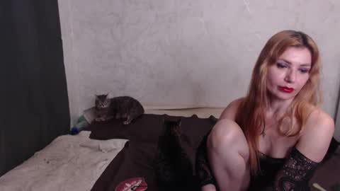 Snapshot of olivia_redd chatting on 03/08/26, 02:04 Olivia online show from 03/08/26, 02:04