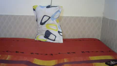 Snapshot of olivia_roxxyy chatting on 10/14/25, 07:20 olivia online show from 10/14/25, 07:20