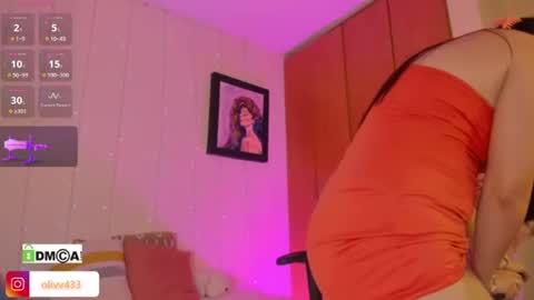 olivia_s19 online show from 07/05/26, 04:41