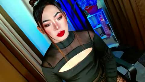 Snapshot of olivia_the_temptress27 chatting on 10/09/25, 07:17 Miss OLIVIA online show from 10/09/25, 07:17