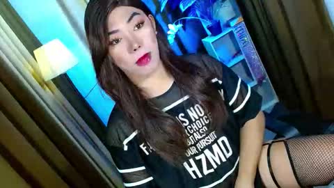 Snapshot of olivia_the_temptress27 chatting on 11/06/25, 08:59 Miss OLIVIA online show from 11/06/25, 08:59