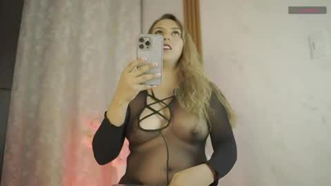 Snapshot of olivia_velvett chatting on 03/14/26, 11:21 Olivia Velvett conexion 05 00 pm to 1115 pm colombia online show from 03/14/26, 11:21