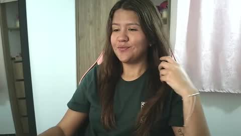 Olivia online show from 10/14/25, 12:50