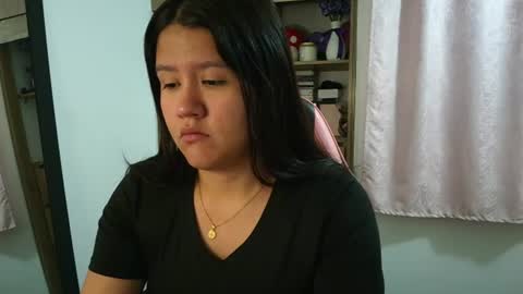 Olivia online show from 06/11/26, 11:52