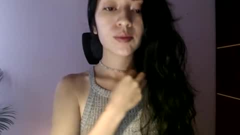 oliviaaa__ online show from 05/06/26, 04:56