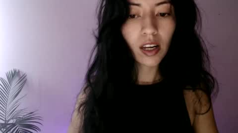 oliviaaa__ online show from 05/18/26, 04:57