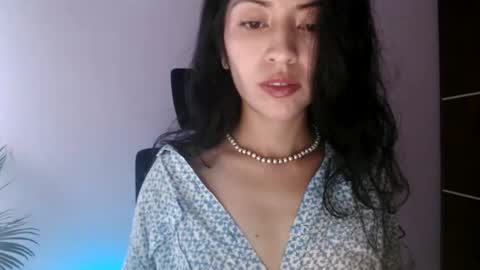 oliviaaa__ online show from 06/03/26, 04:56