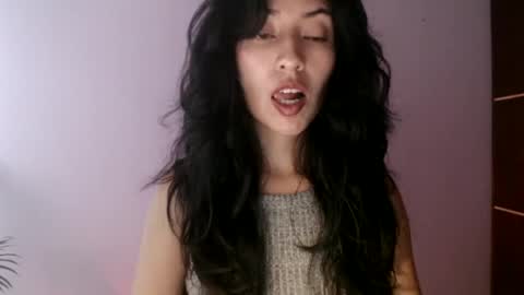 oliviaaa__ online show from 06/16/26, 05:48