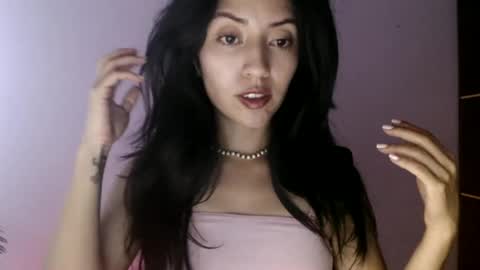 oliviaaa__ online show from 06/28/26, 07:53