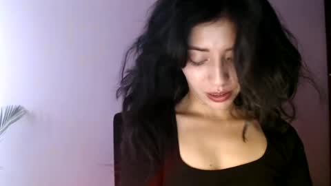 oliviaaa__ online show from 07/07/26, 04:22