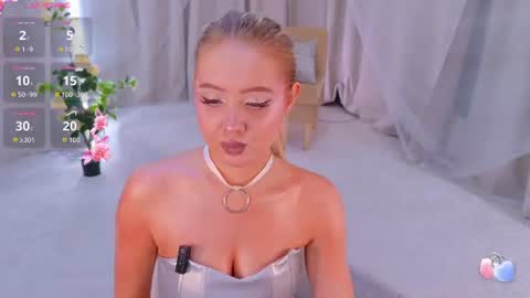 Olivia online show from 07/23/26, 06:55