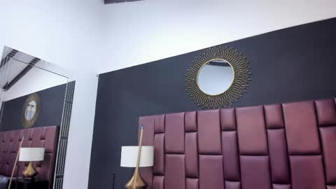 Olivia Burning online show from 04/26/26, 01:47