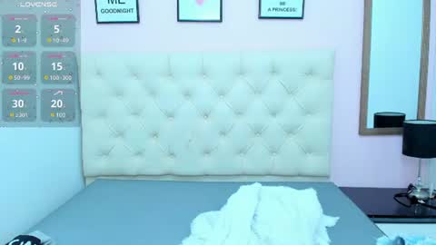 Olivia Burning online show from 07/15/26, 07:41