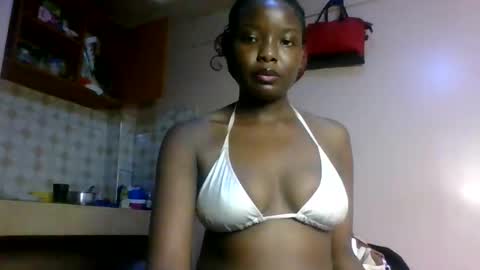 Snapshot of oliviah_1 chatting on 10/16/25, 07:53 oliviah_1 online show from 10/16/25, 07:53