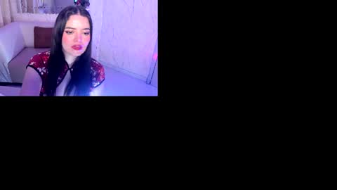 oliviahalley online show from 06/12/26, 03:11