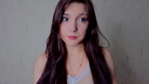 Snapshot of oliviahoresnev chatting on 06/26/26, 02:10 Olivia online show from 06/26/26, 02:10