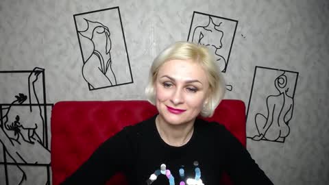 OliviaHorst online show from 12/11/24, 12:34