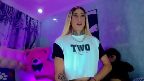 oliviahot01 online show from 06/13/26, 01:36