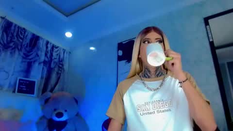 oliviahot01 online show from 07/07/26, 01:19